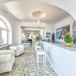 La Madonnina Отель 4*