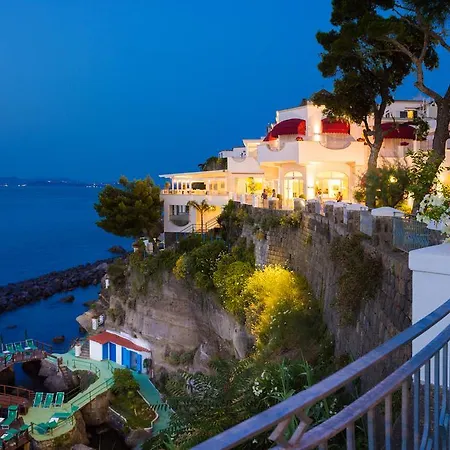 La Madonnina Hotel 4*